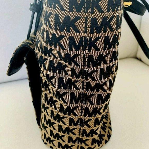 Michael Kors Monogram MK Medium Jet Set Khaki Tote - Picture 6 of 8